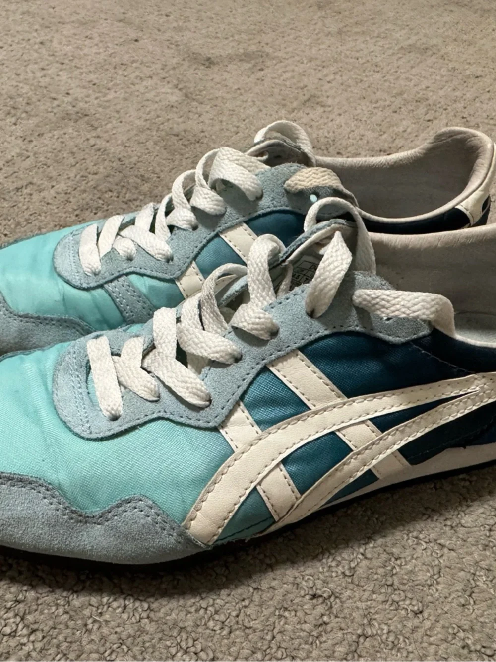 Onitsuka Tiger Serrano 'Arctic Sky White Peach’. Women 7.5 good used condition - Picture 2 of 7